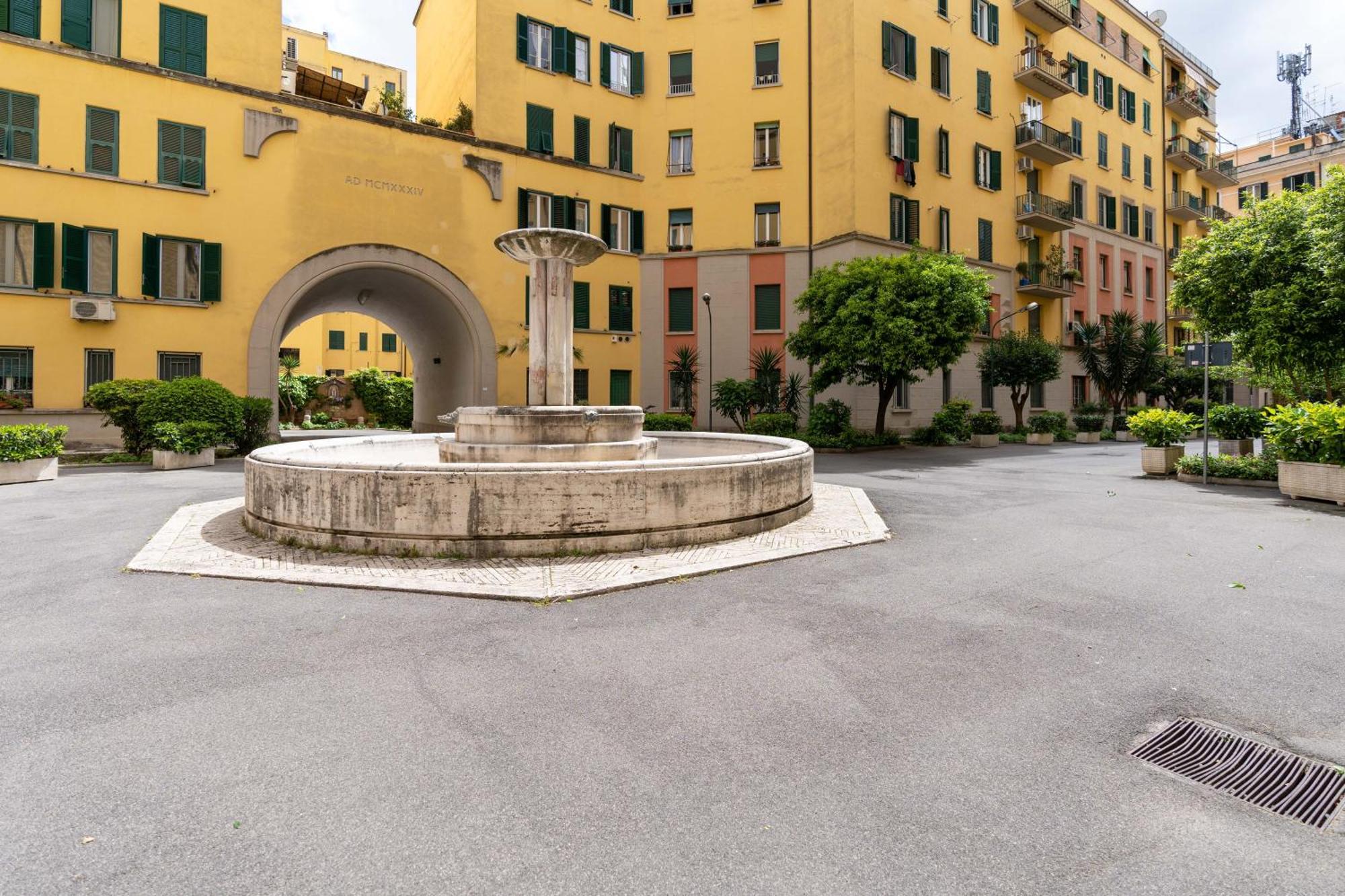 Amazing Apartment Near To Colosseo And Subway Rom Exteriör bild